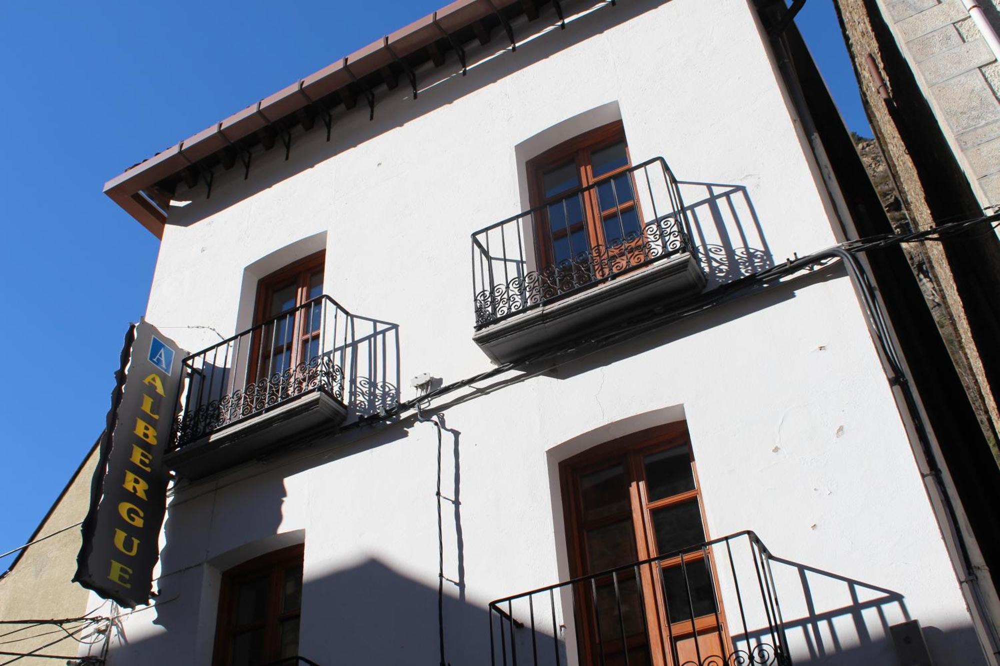 Albergue-Refugio Sargantana Канфранк Екстер'єр фото