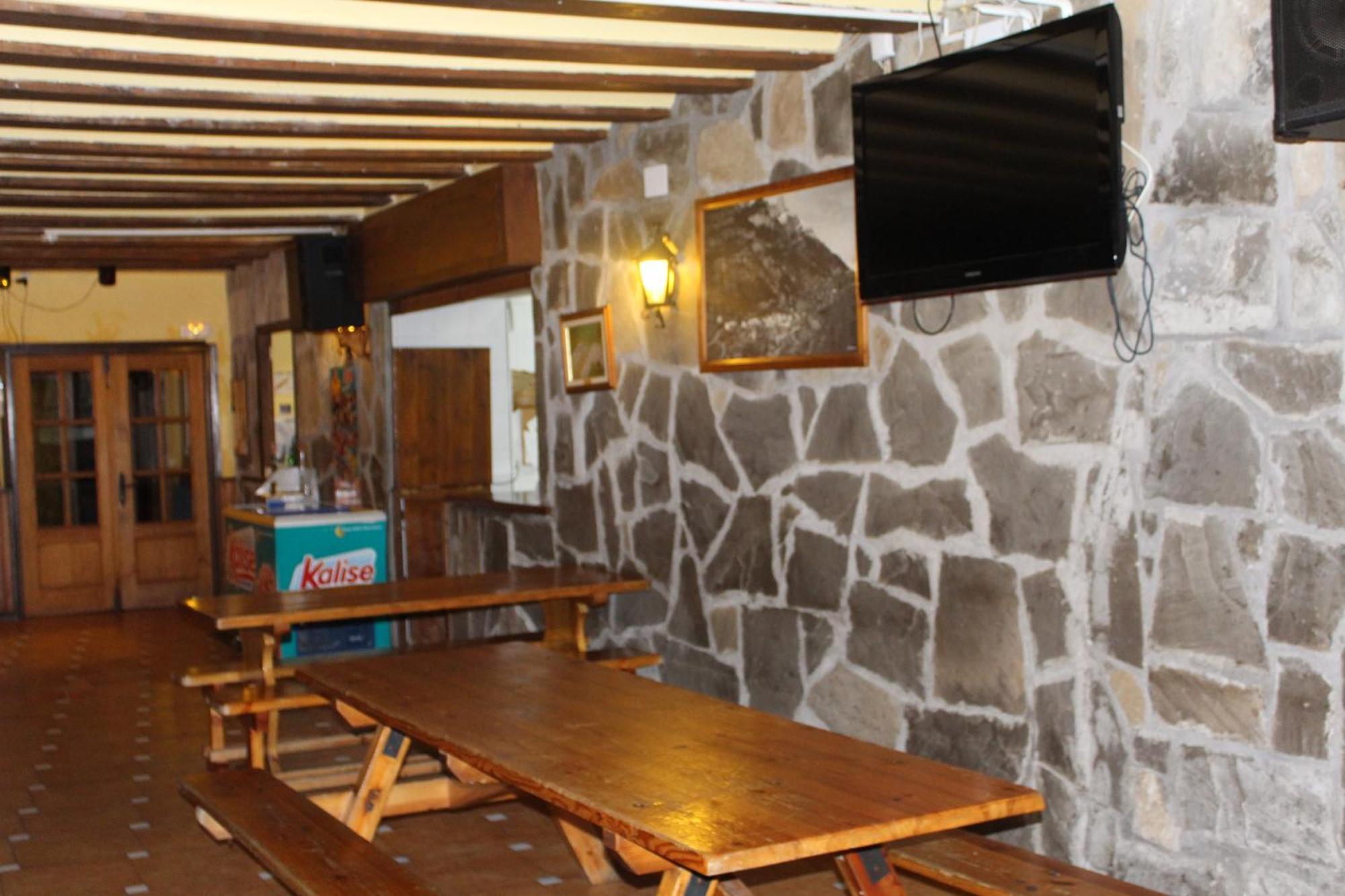Albergue-Refugio Sargantana Канфранк Екстер'єр фото