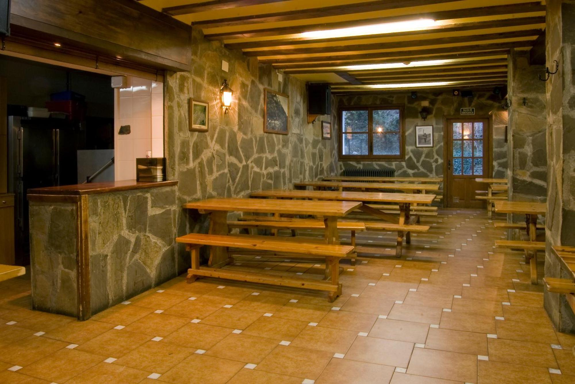Albergue-Refugio Sargantana Канфранк Екстер'єр фото